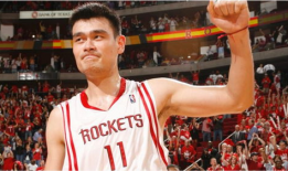 姚明nba比赛视频,力挽狂澜的传奇瞬间