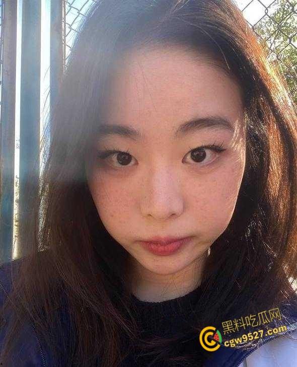 福建师范大学音乐系【叶欣怡】，专约高端局，普通渣男看不上要约就约网红，这大奶子梦中炮架啊!-5