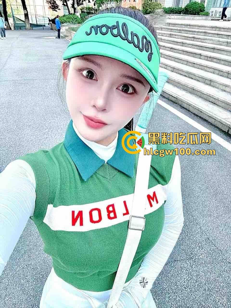 宁波大神【吴波】再秀人生巅峰，弟大吃两女，知性美少妇白虎萝莉同床共枕，这滋味爽到飞天让人酸到牙痒！-3