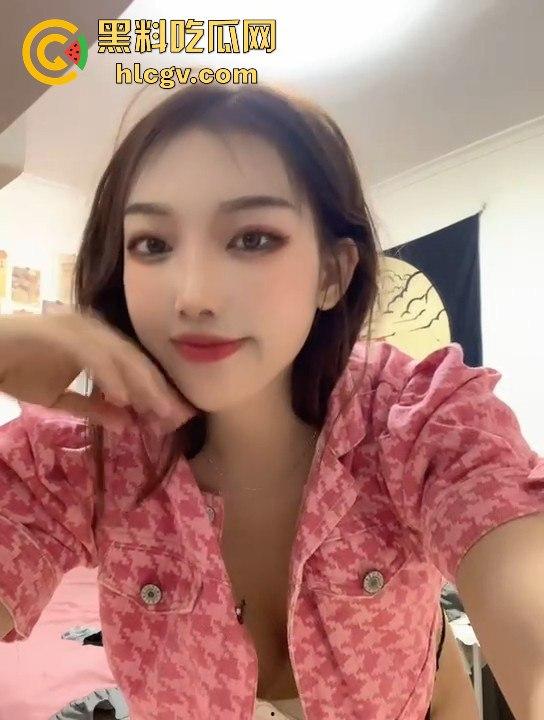 30天搞定单位新来的00后小妹，哄拍内衣视频还真拍了！妹子整顿职场潇洒离去，如今已有男友！-2