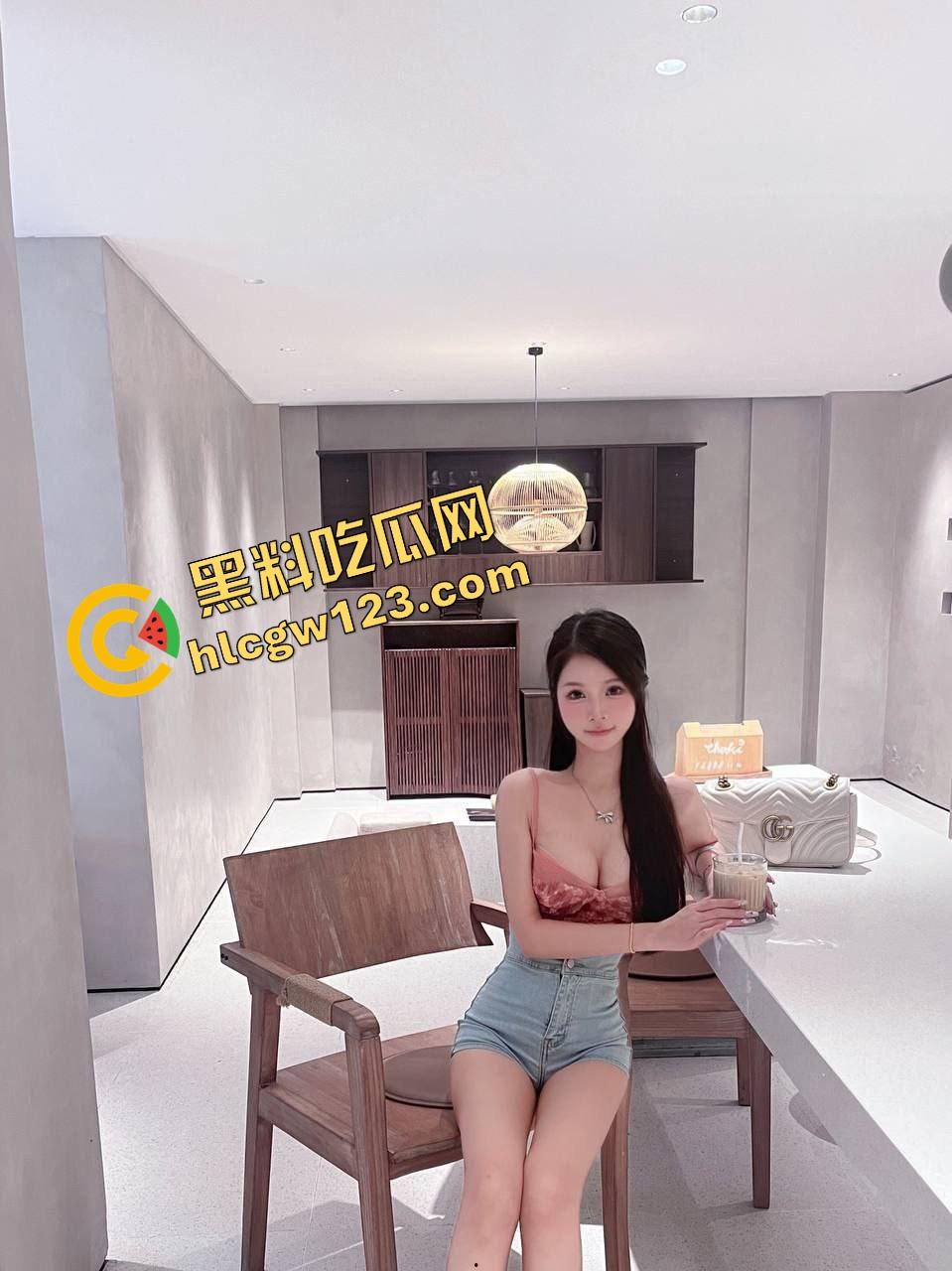 武汉理工极品软妹『舒音』奶大得能开罐头，口爆吞精三连喷，嘴巴比矿泉水还能装！-5